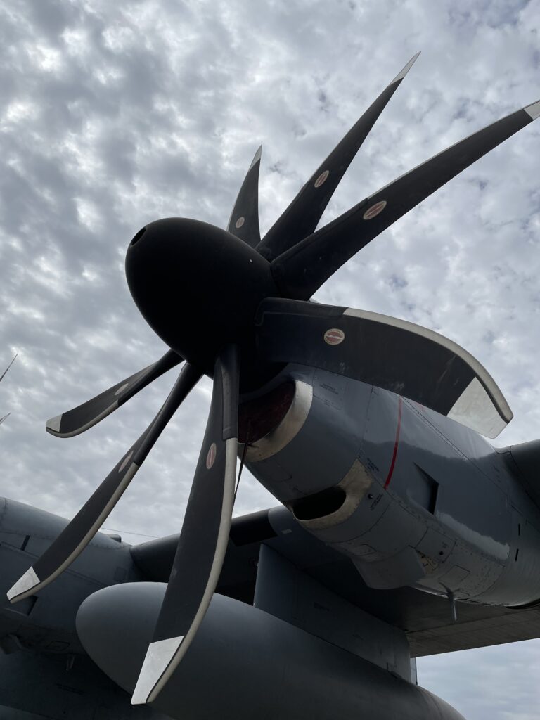 RTX’s Collins Aerospace enters new global distribution engagement for